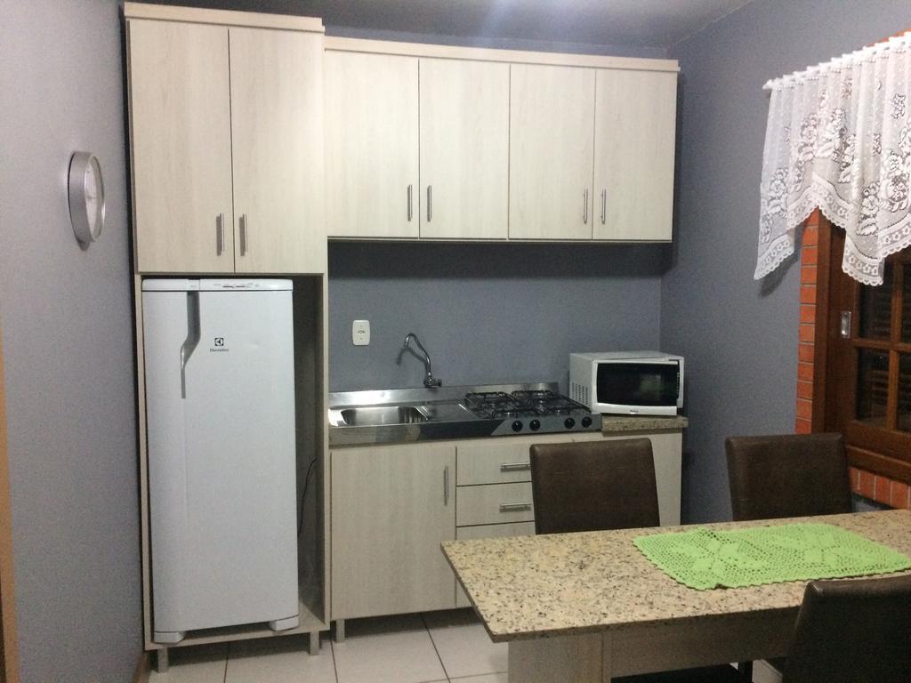 Апартаменты Residencial Quatro Estacoes Канела Экстерьер фото